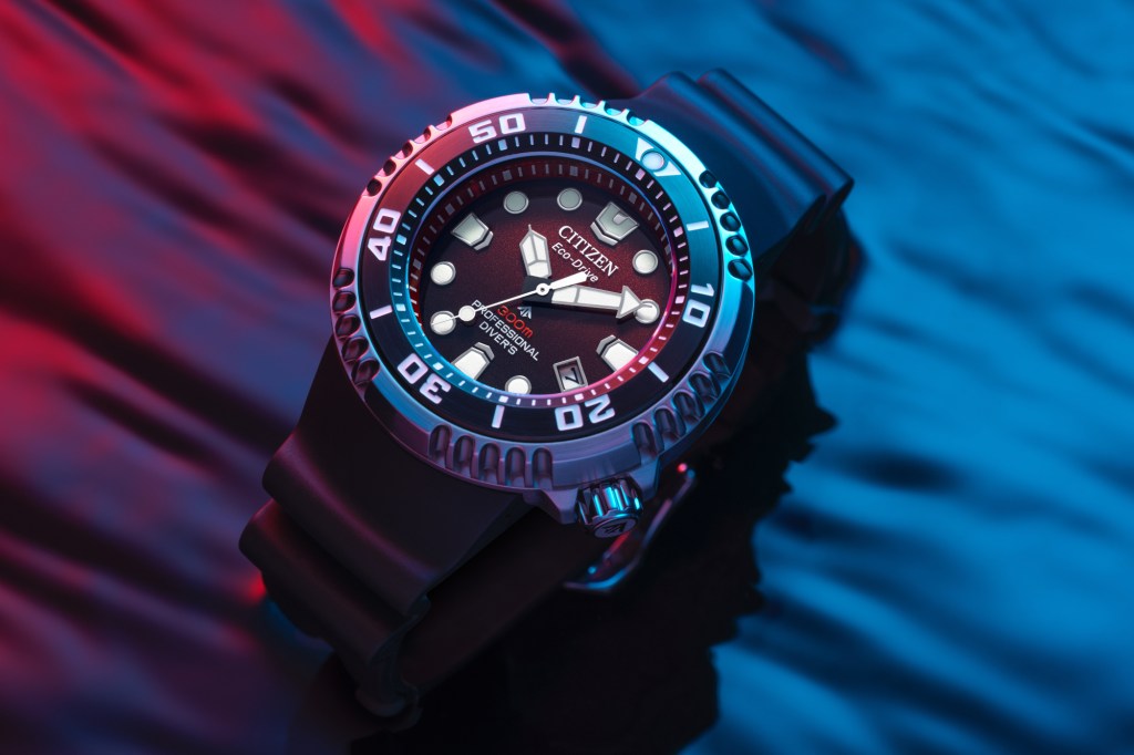 CITIZEN PROMASTER Eco-Drive Dive BN1024-01Z in water