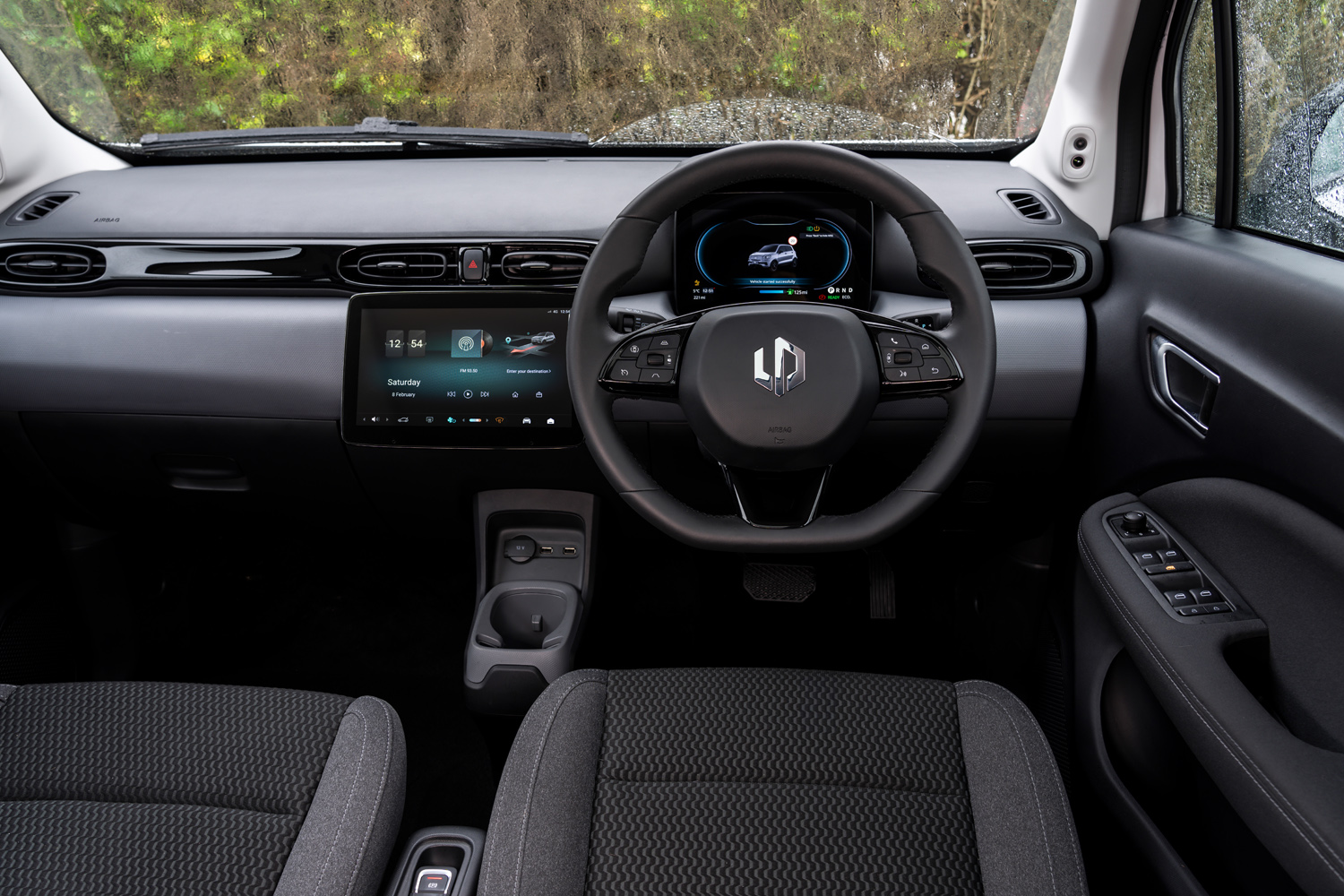 Leapmotor T03 review dashboard