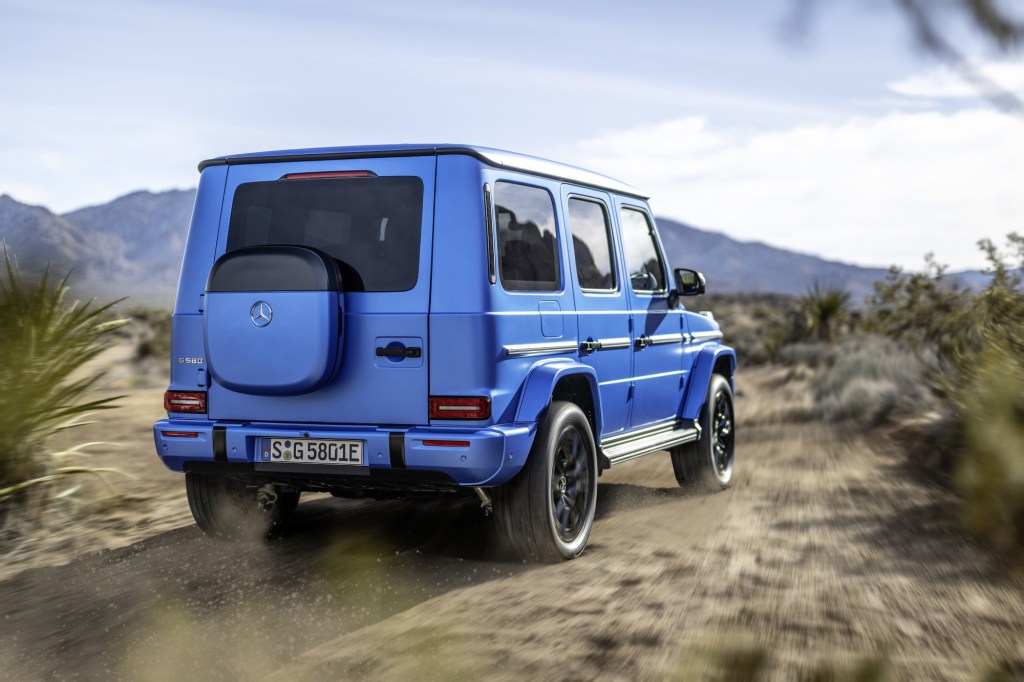 Mercedes-Benz G 580 off-road