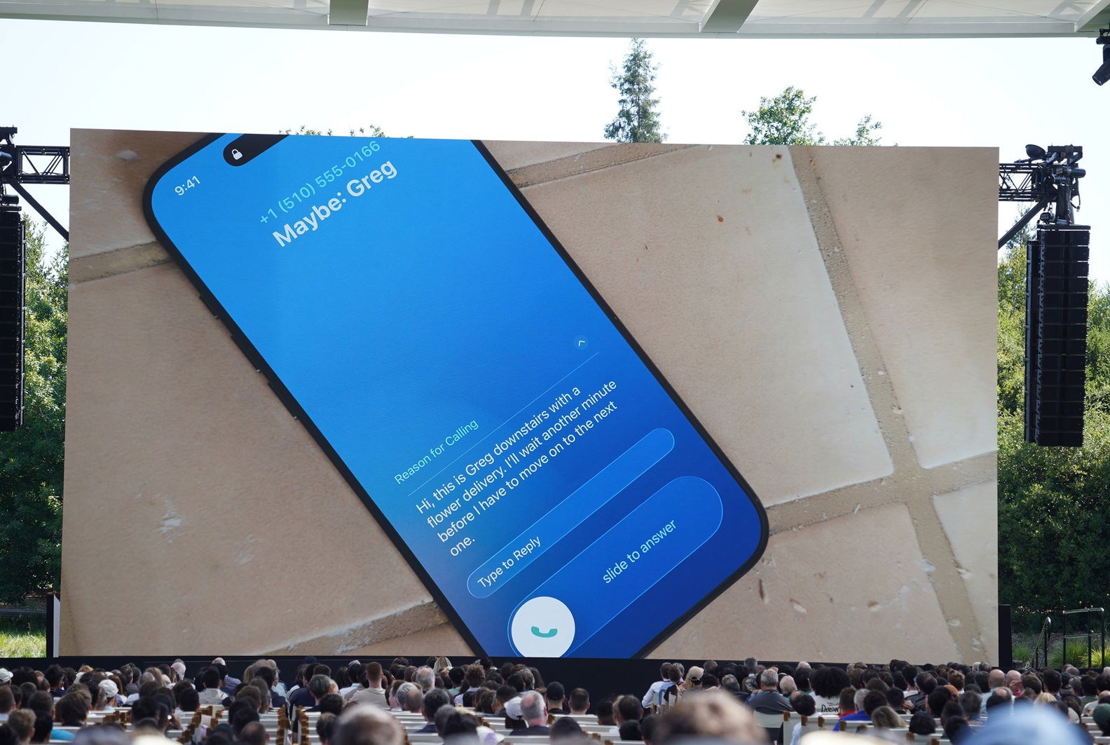 A photo of iOS 26’s new feature that can answer calls for you.