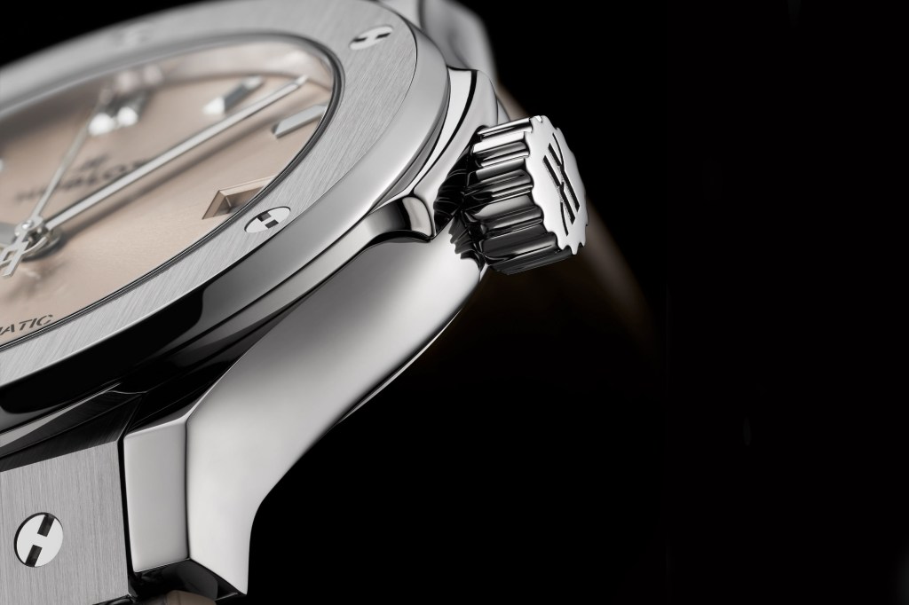 Hublot Classic Fusion Essential Taupe on black background
