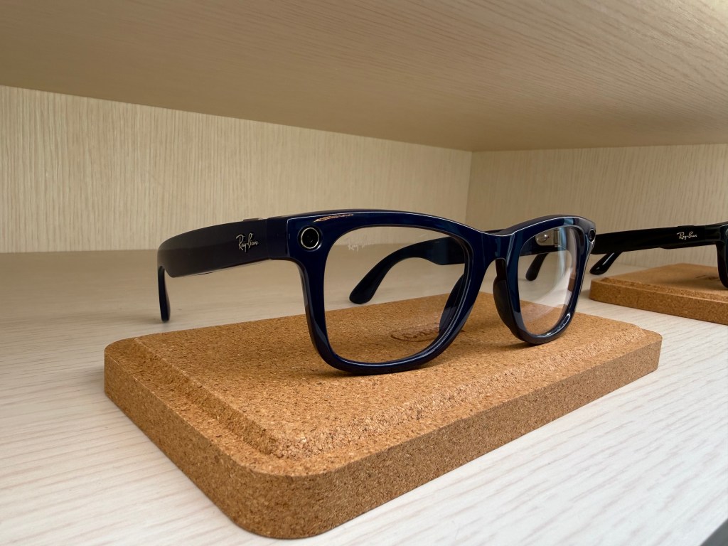 Meta Ray-Ban Gen 2 side