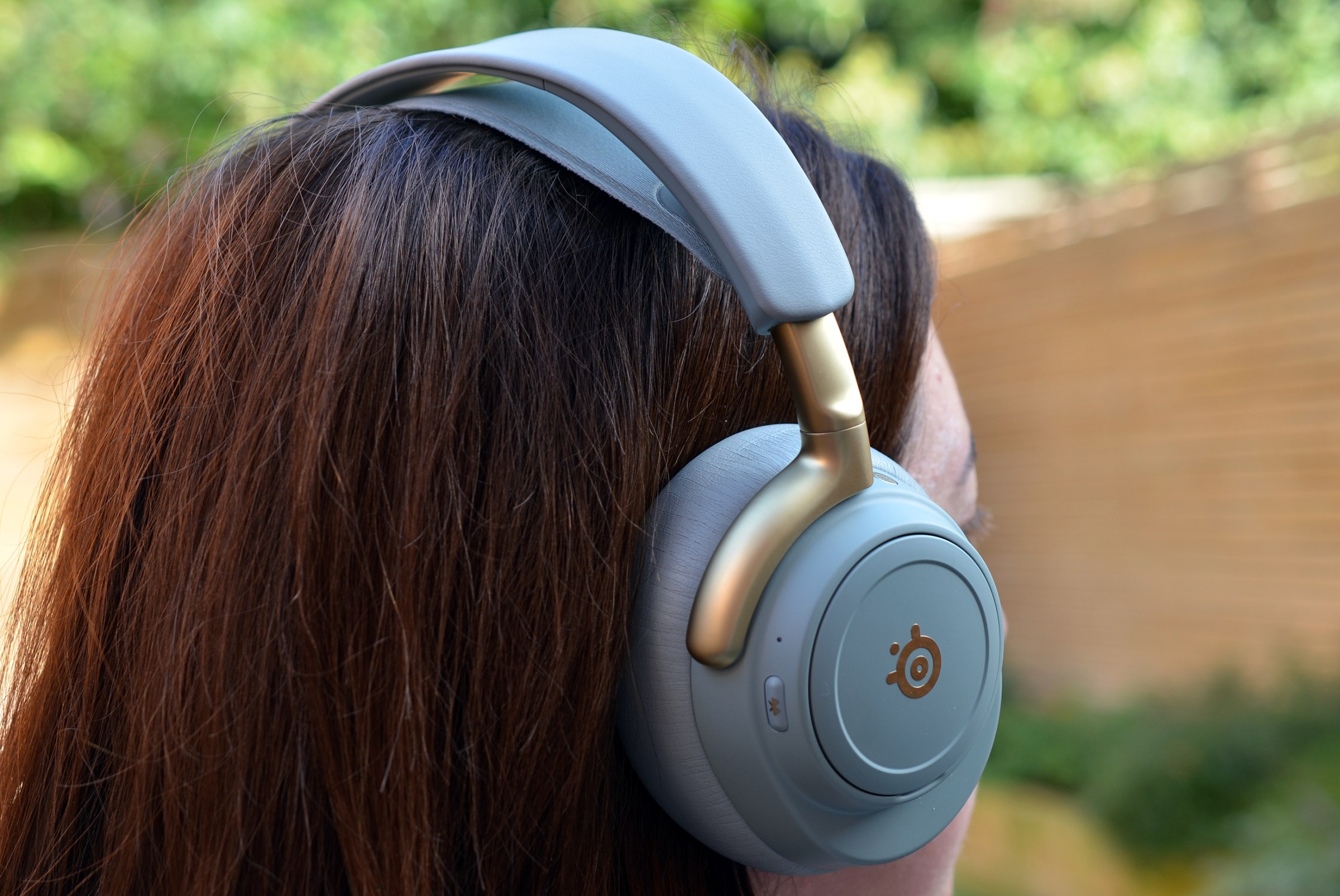 The Nova Elite is available in sage and gold or black.