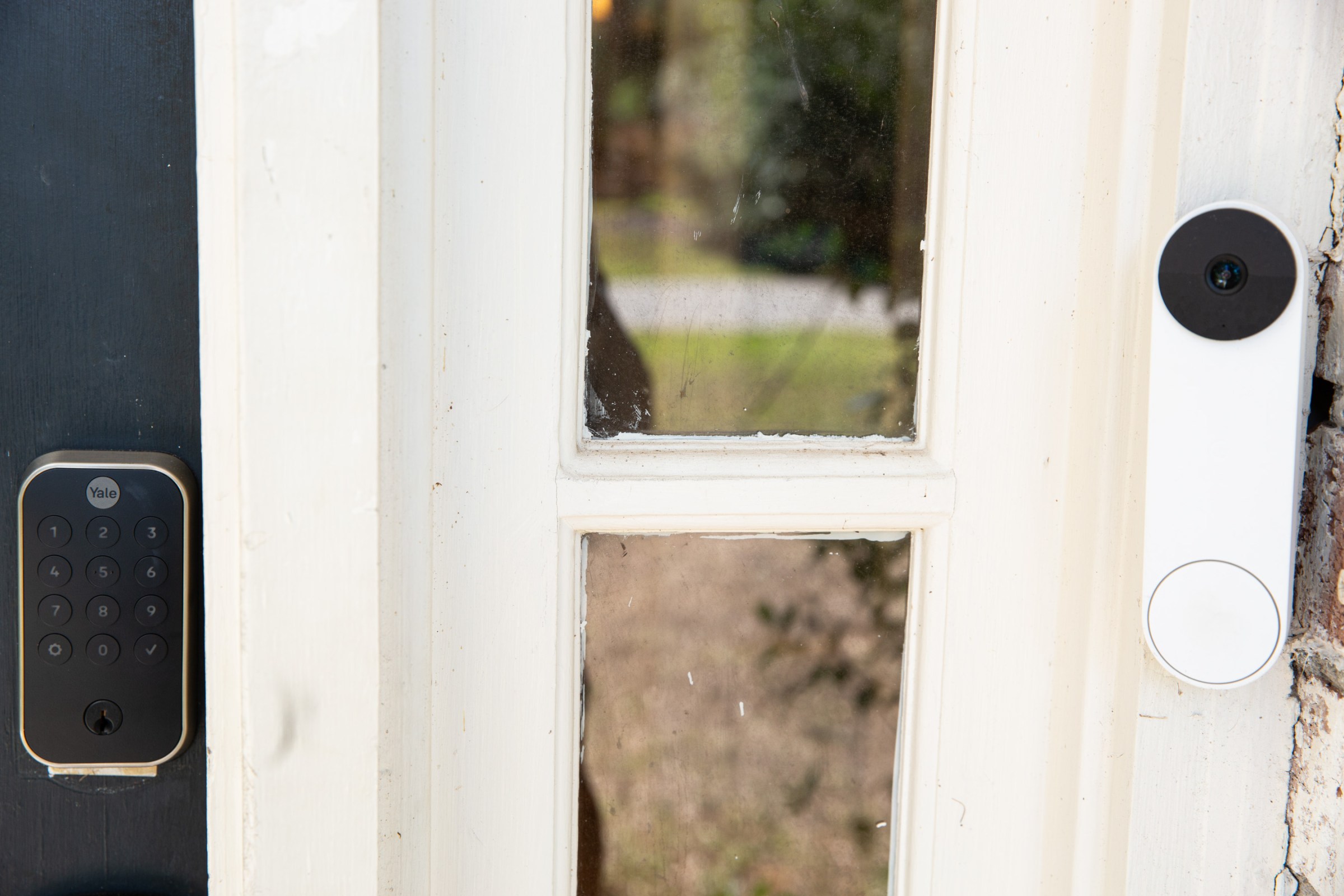 ADT Plus’ ability to combine Nest cameras and Yale smart locks with its security system makes for smarter home security