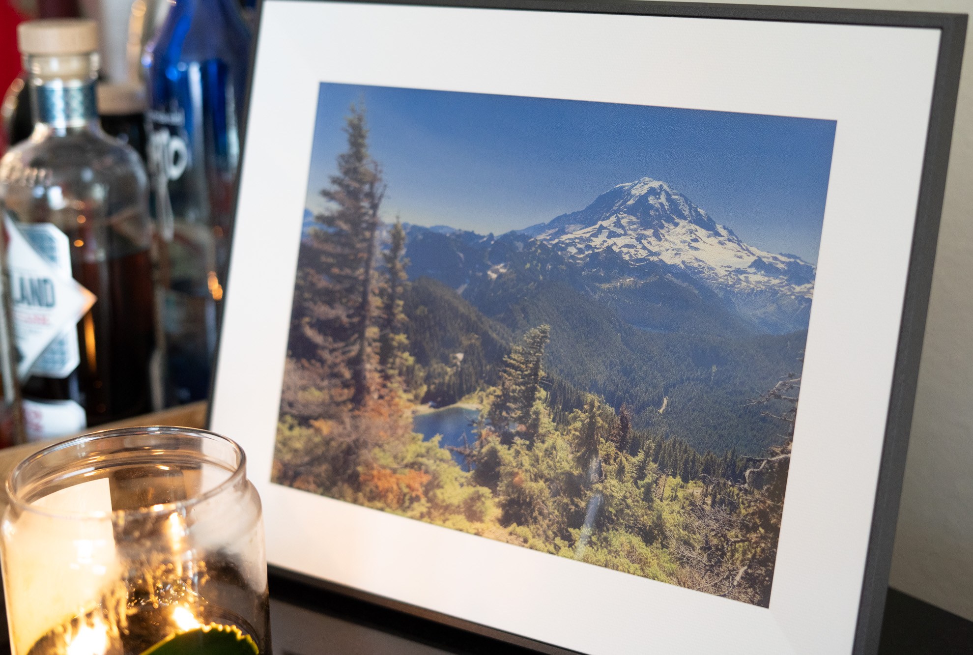 Aura Ink frame on a table