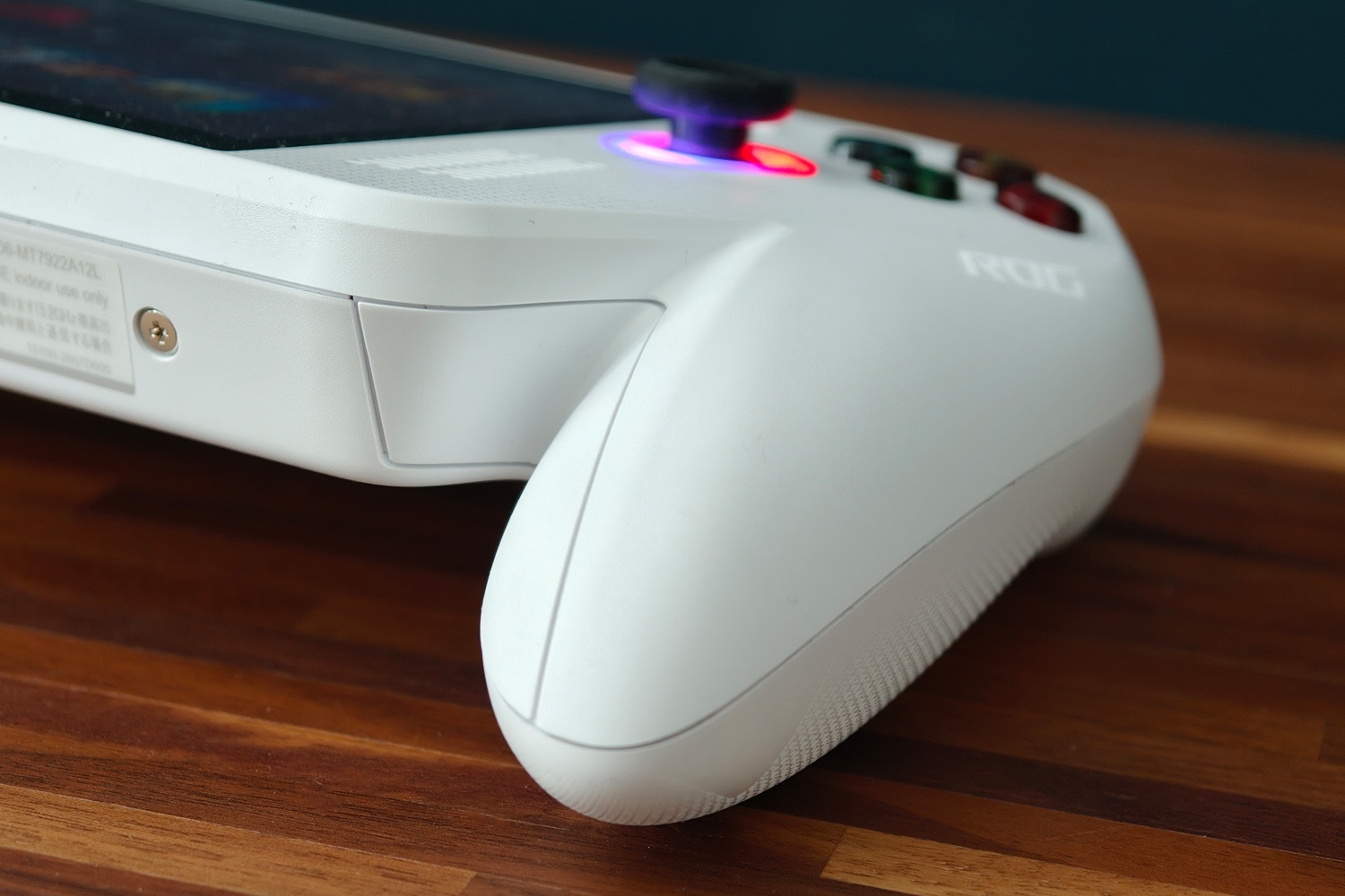 Asus Xbox ROG Ally review grips