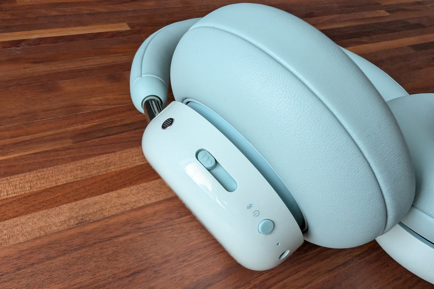 CMF Headphone Pro review energy slider
