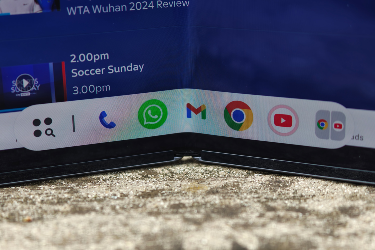 Google Pixel 10 Pro Fold review app bar