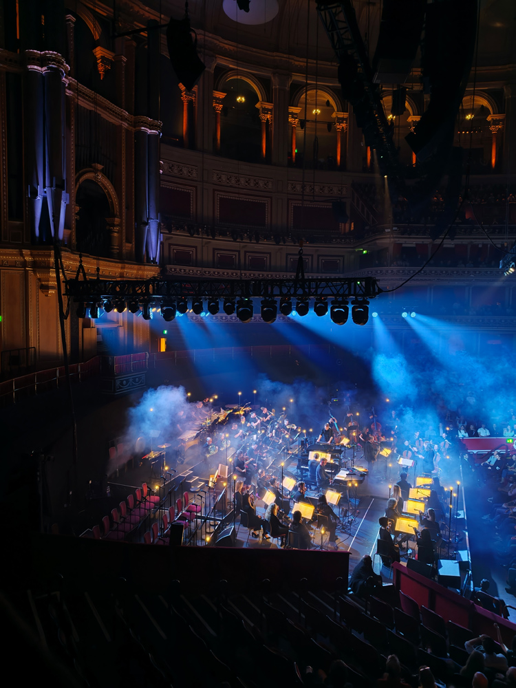 Oppo Find X9 Pro Hasselblad extender lens Albert Hall concert