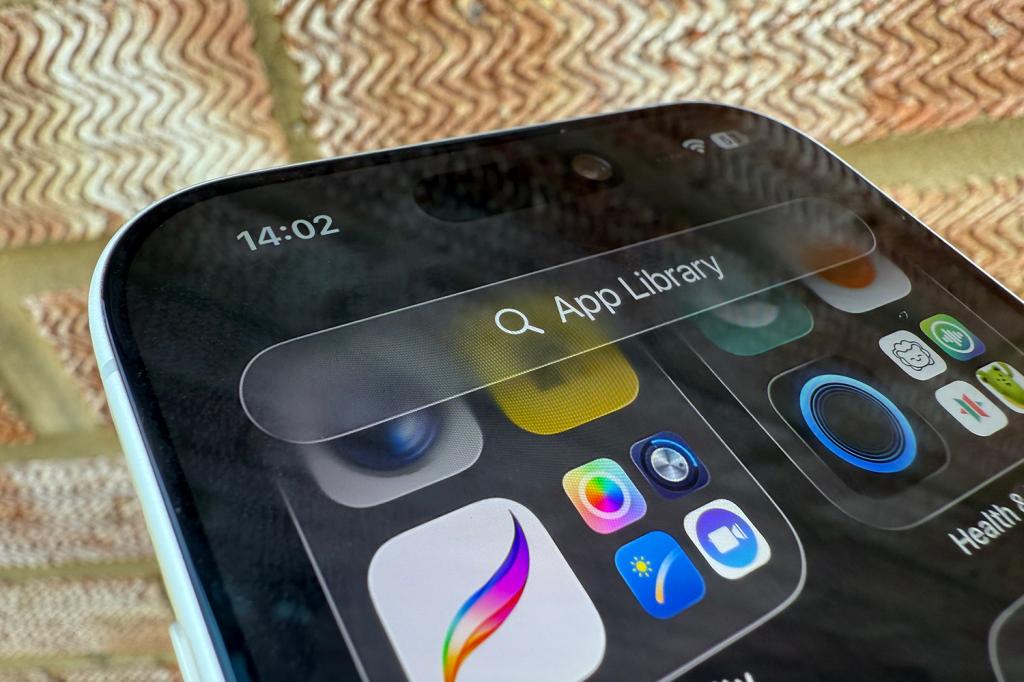 New screen on iPhone 17