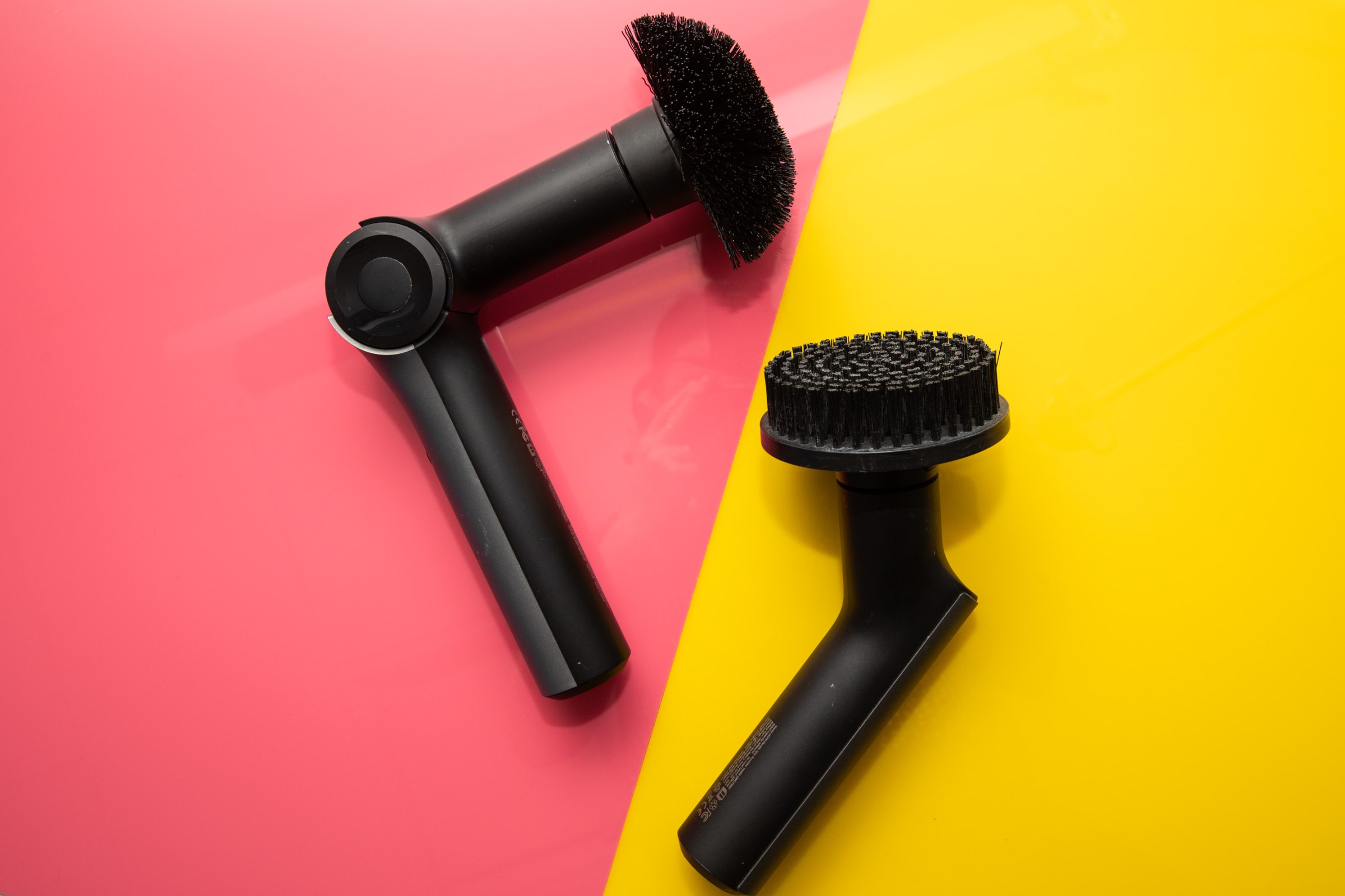 I found Hoto’s original Spin Scrubber, right, a bit too weak to scrub my shower floor. The new Flexi Spin Scrubber, left, is far better.