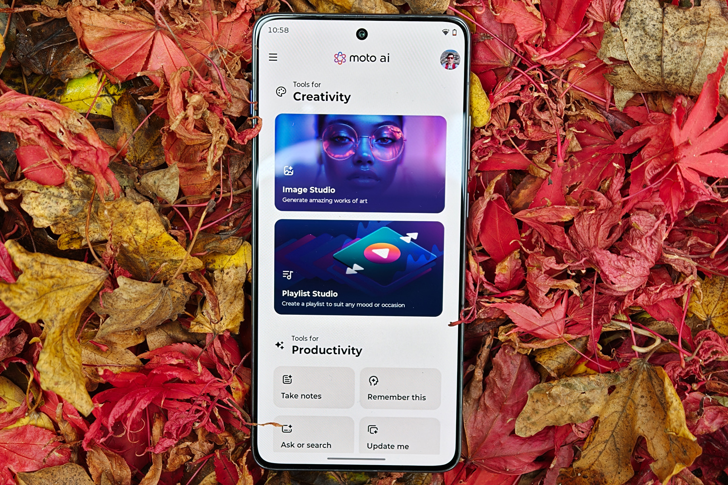 Motorola Edge 70 review AI options