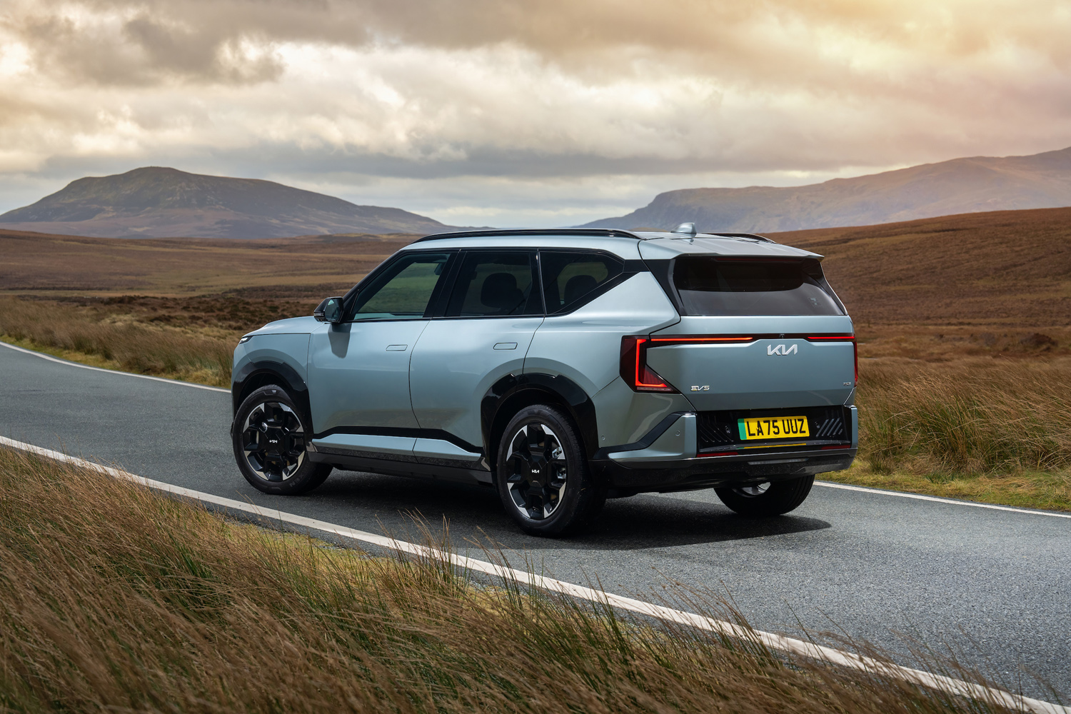 Kia EV5 drive static rear