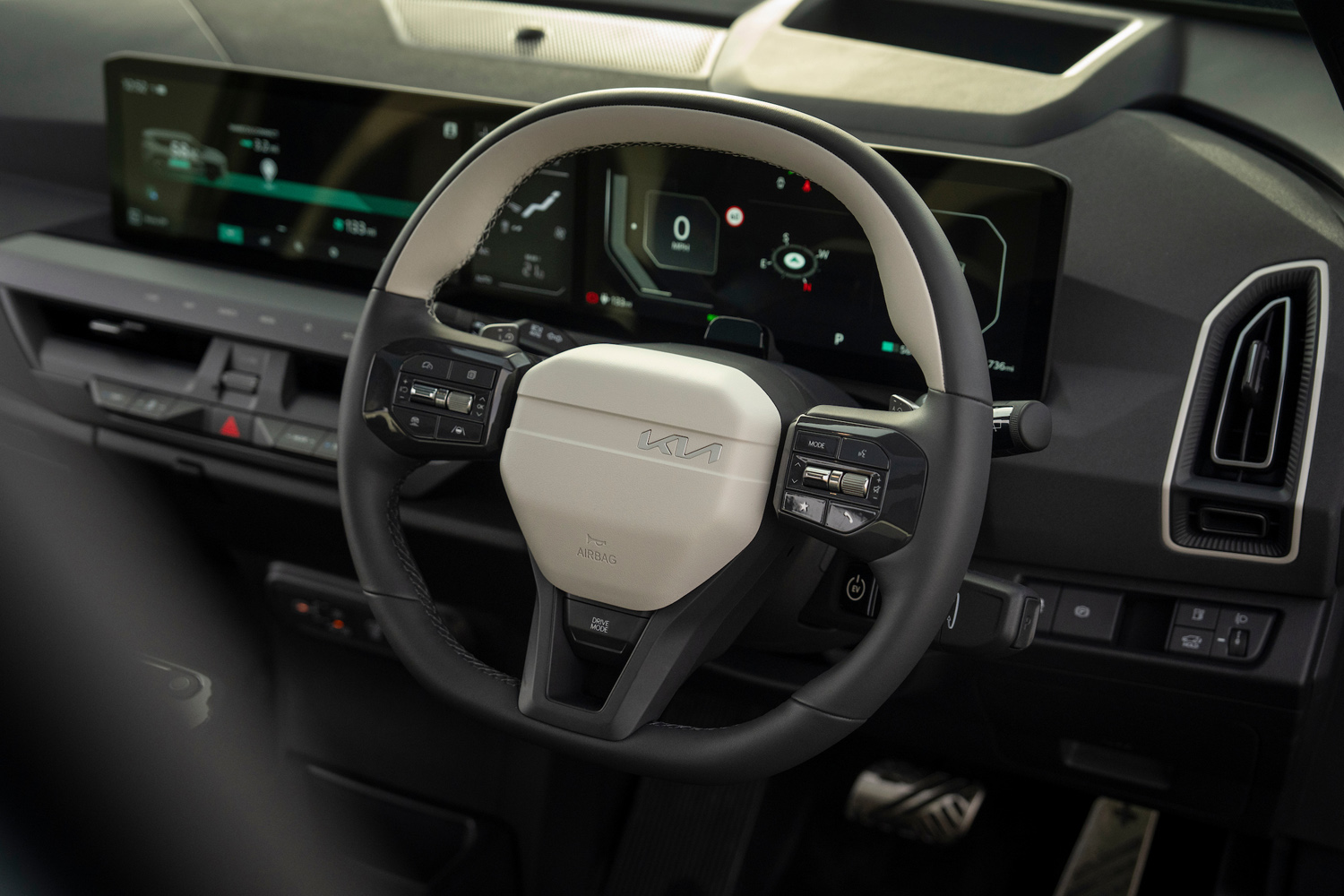 Kia EV5 drive steering wheel