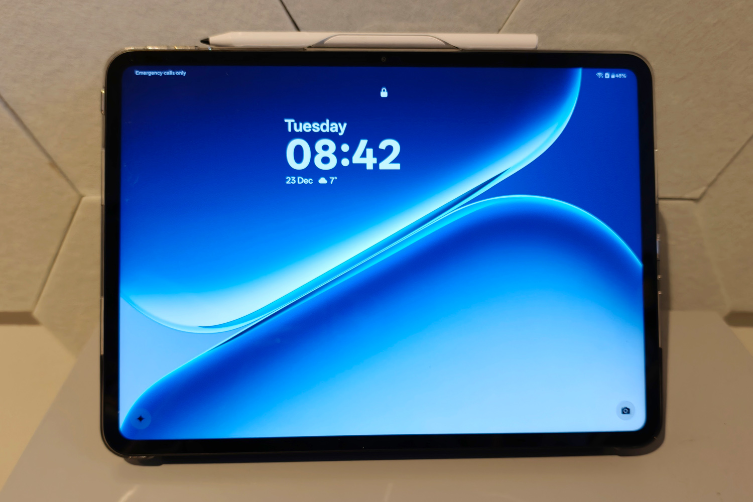 OnePlus Pad Go 2 review lock screen