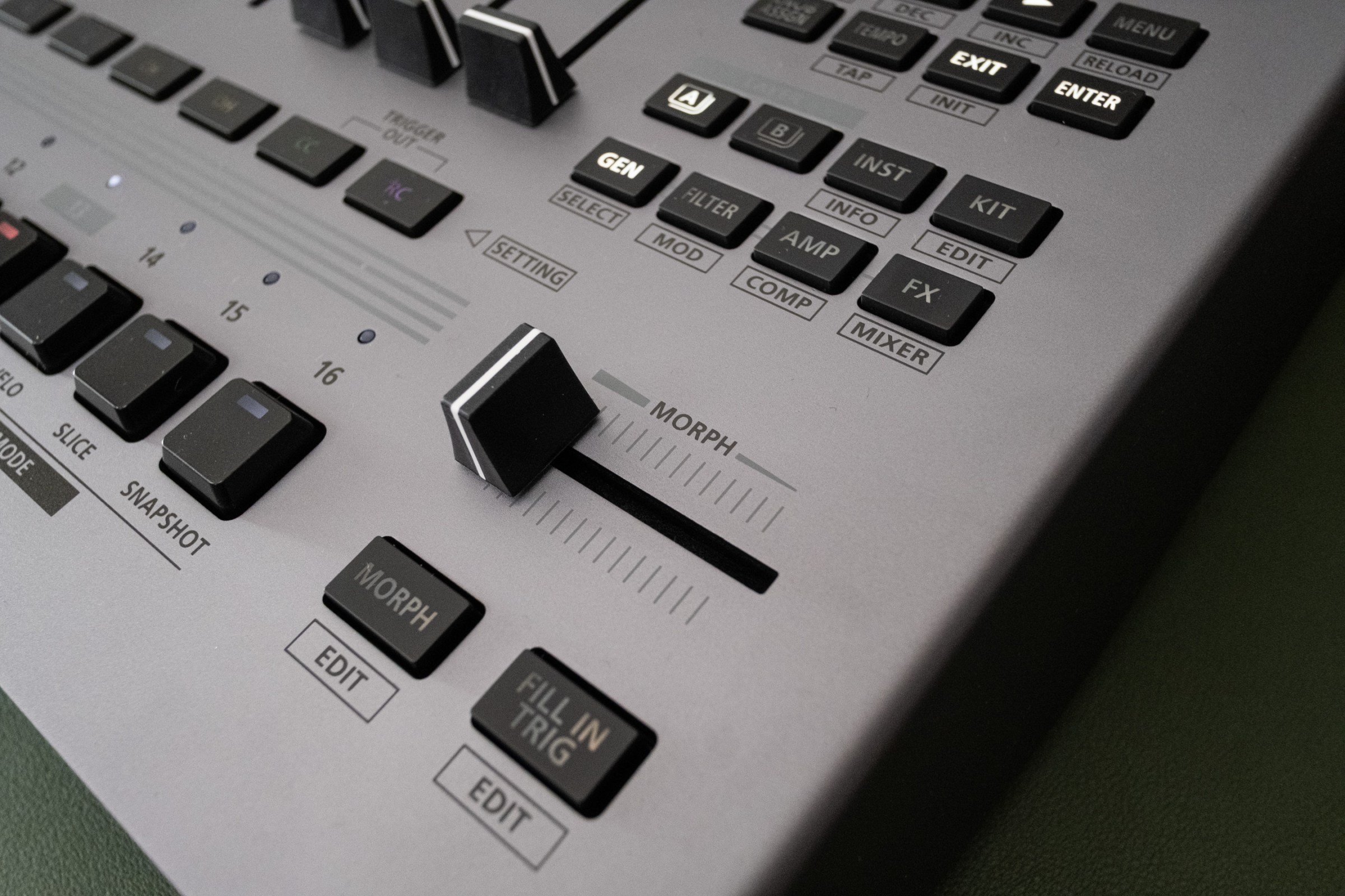 A close up of the Morph slider which lets you seamlessly blend between two sets of sounds.