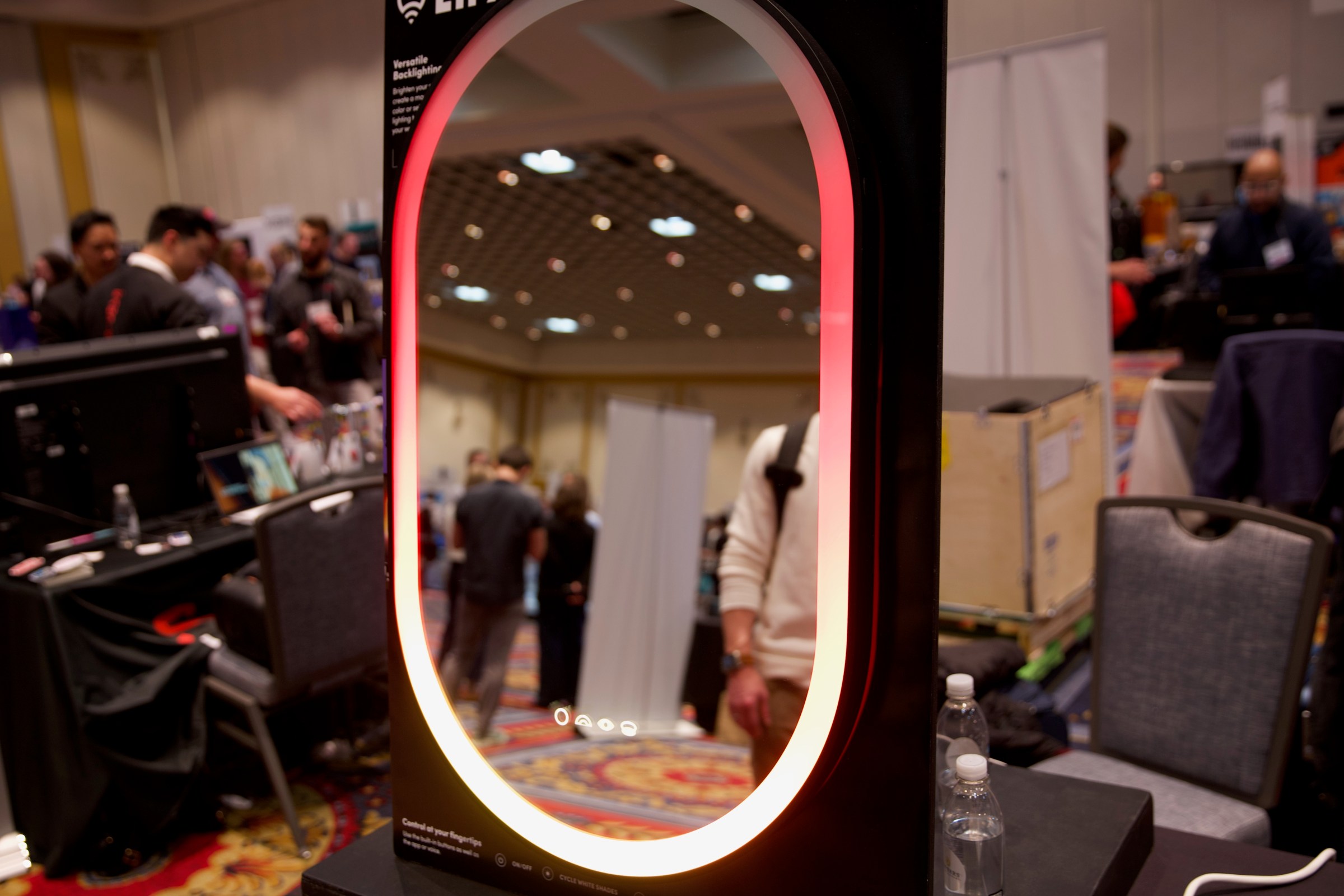 <em>The smart mirror can be plugged in or hardwire<em>d.</em></em>