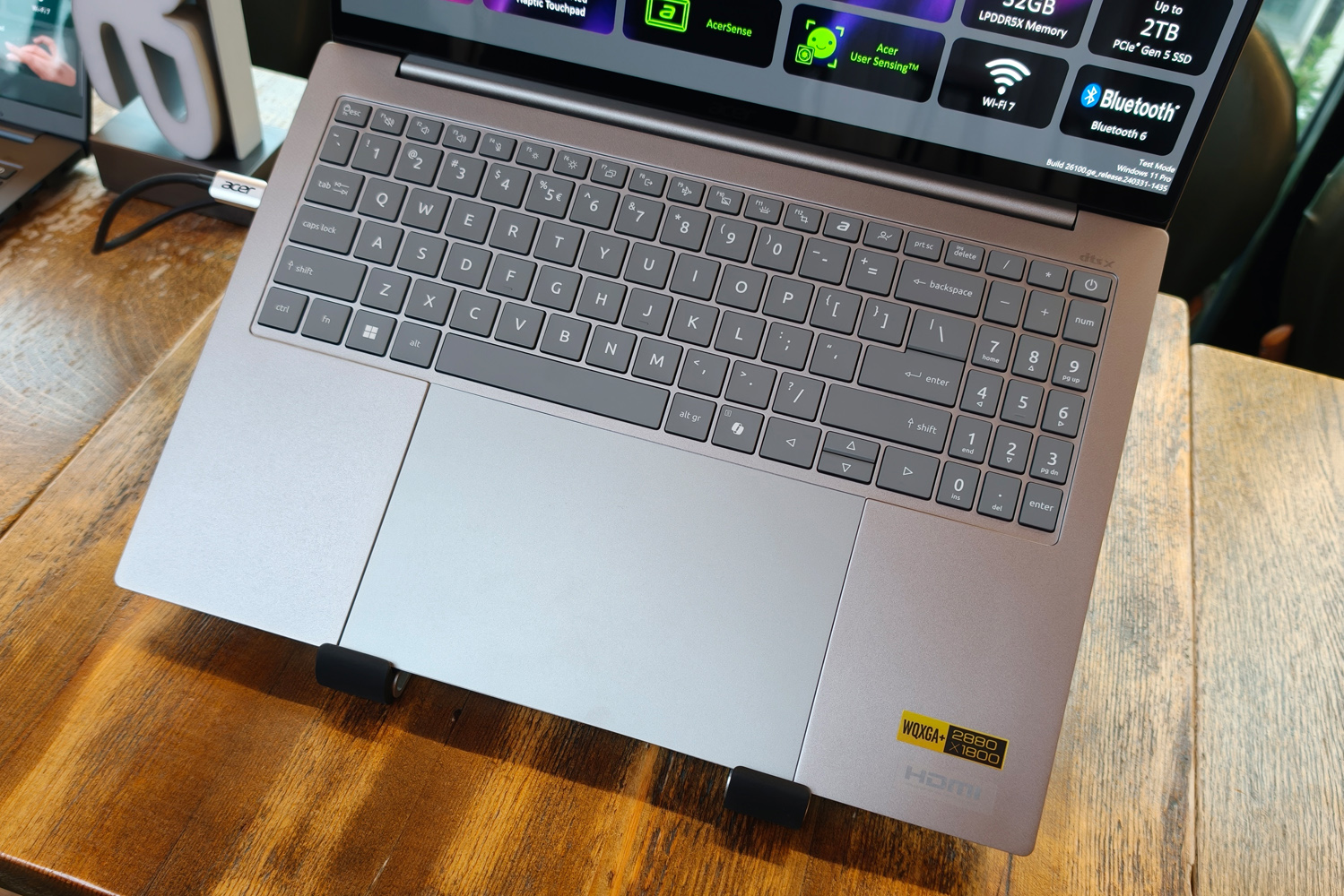 Acer Swift 16 AI CES 2026 keyboard