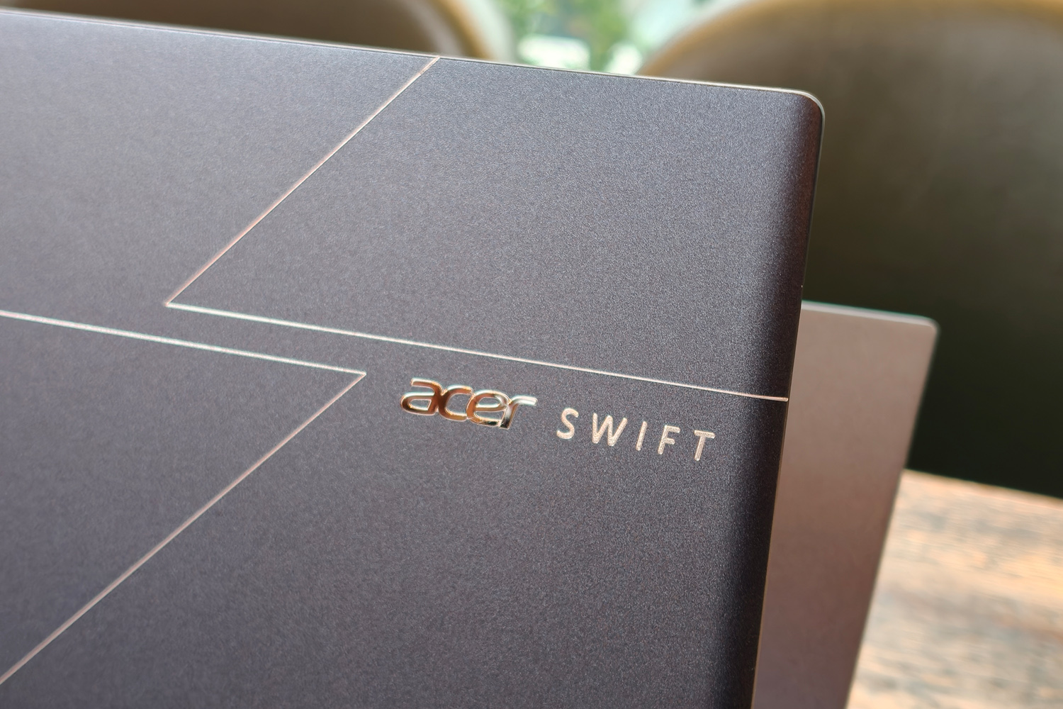 Acer Swift 16 Edge AI CES 2026 lid