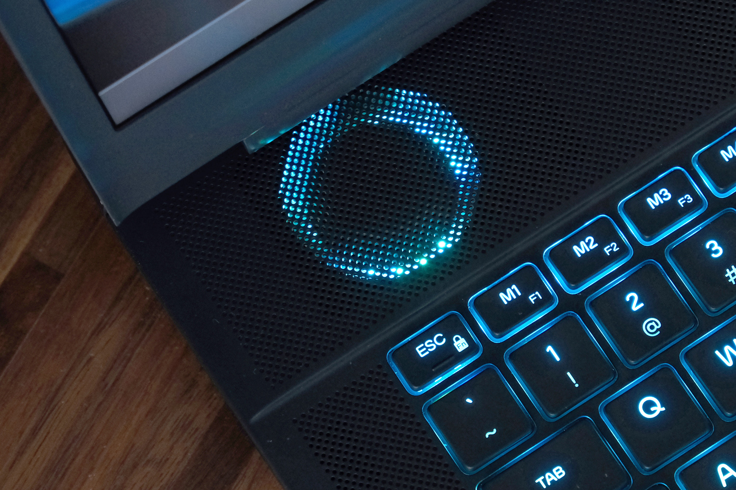Alienware 16 Area-51 review 2025 fans