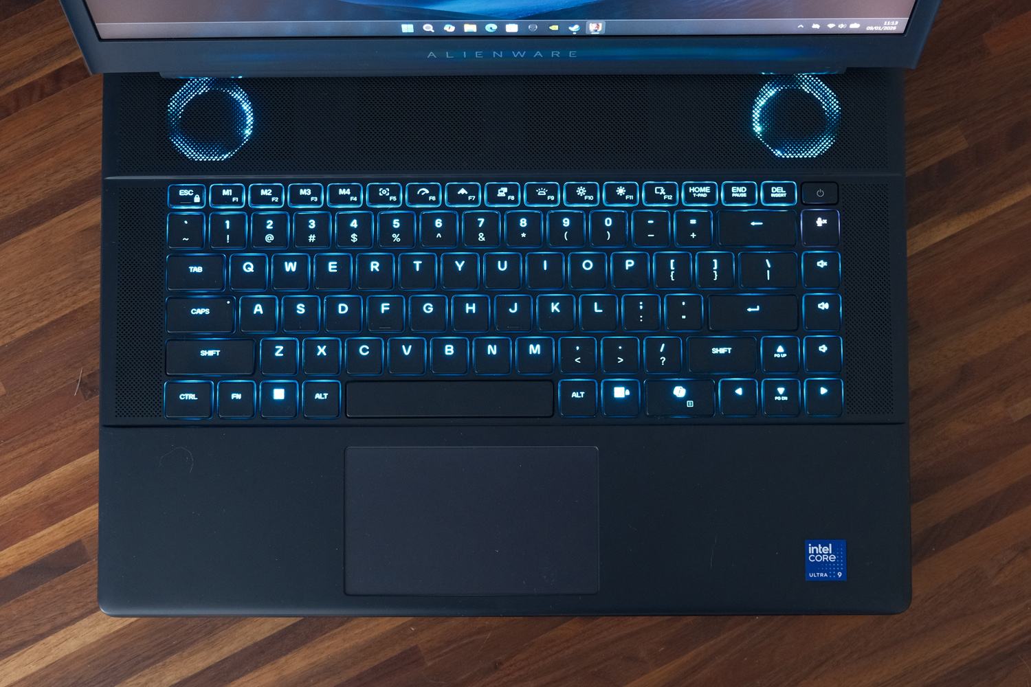 Alienware 16 Area-51 review 2025 keyboard