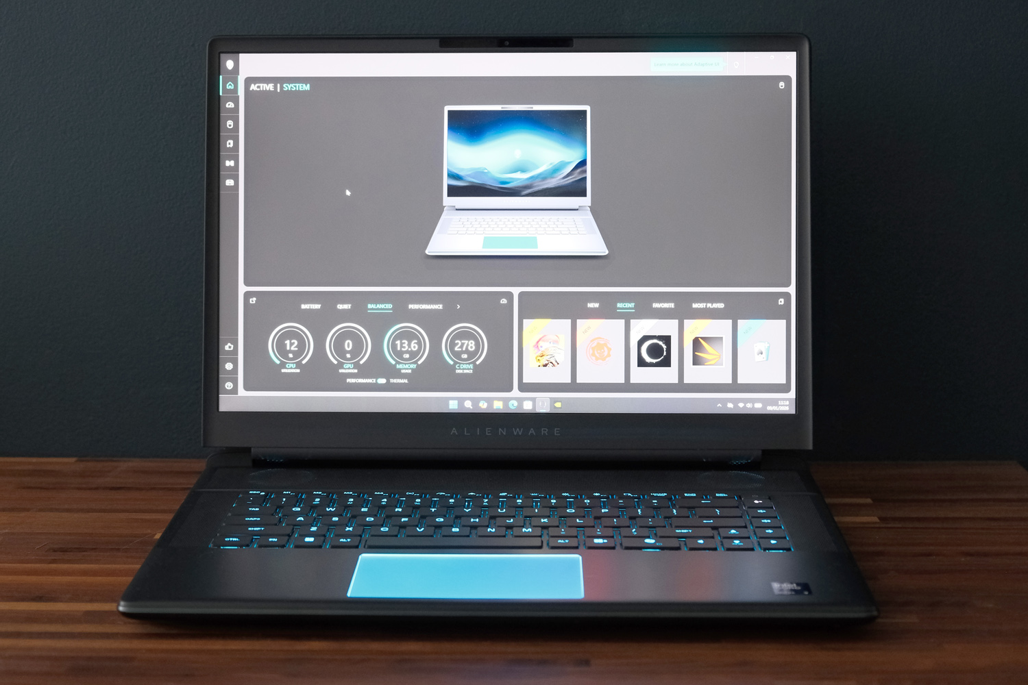 Alienware 16 Area-51 review 2025 software
