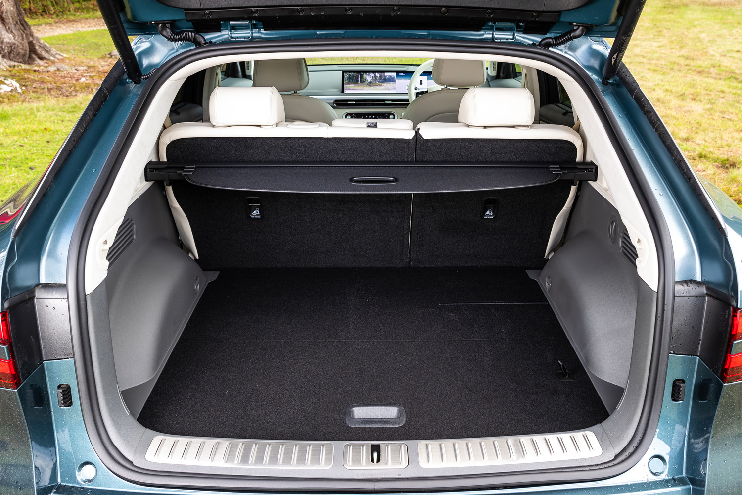 Genesis GV60 Performance drive 2026 boot