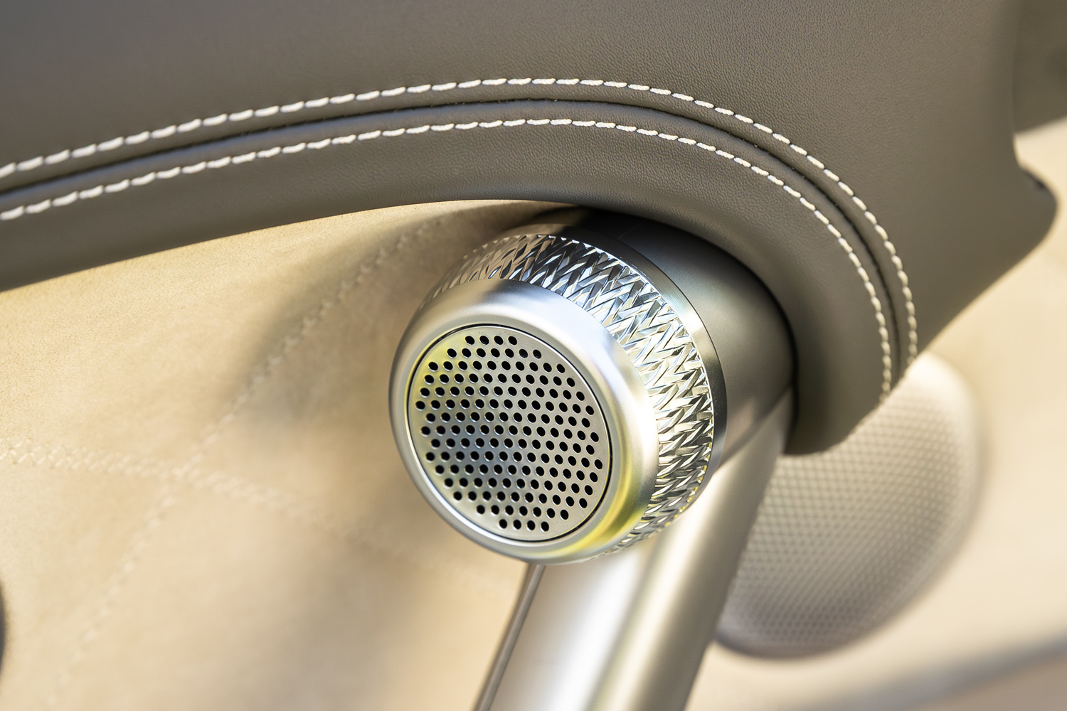 Genesis GV60 Performance drive 2026 knurling