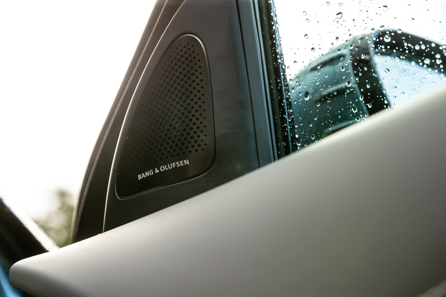 Genesis GV60 Performance drive 2026 speakers