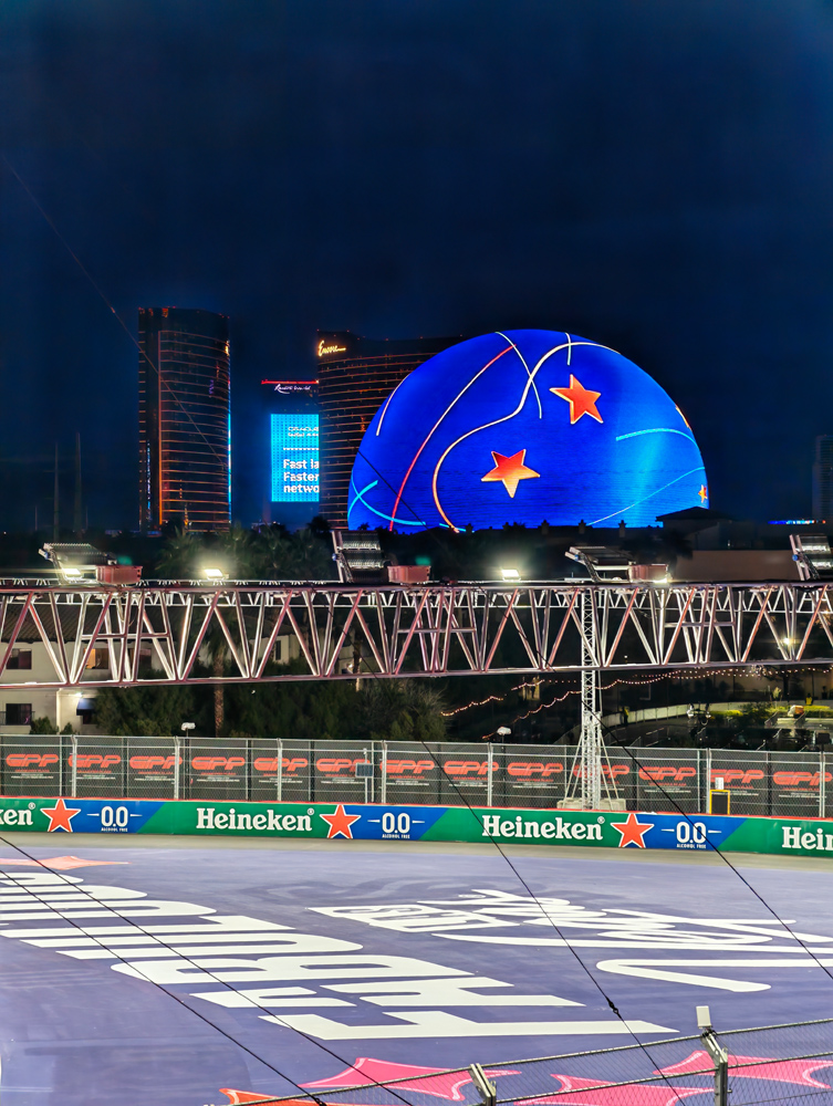 Honor Magic 8 Pro camera samples low light sphere