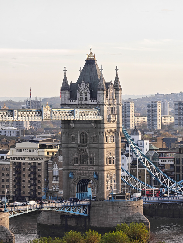 Honor Magic 8 Pro camera samples tower bridge