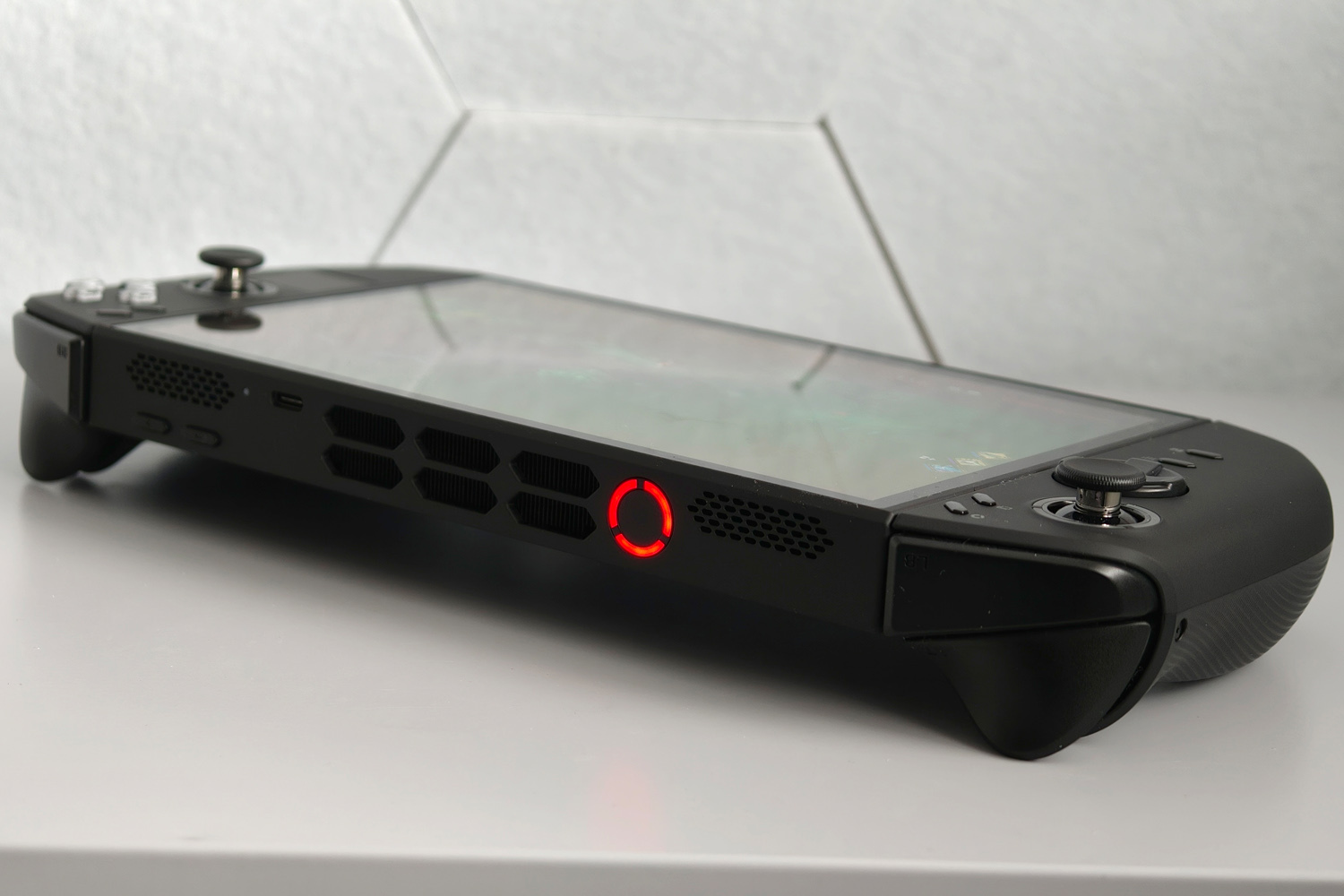 Lenovo Legion Go 2 review top