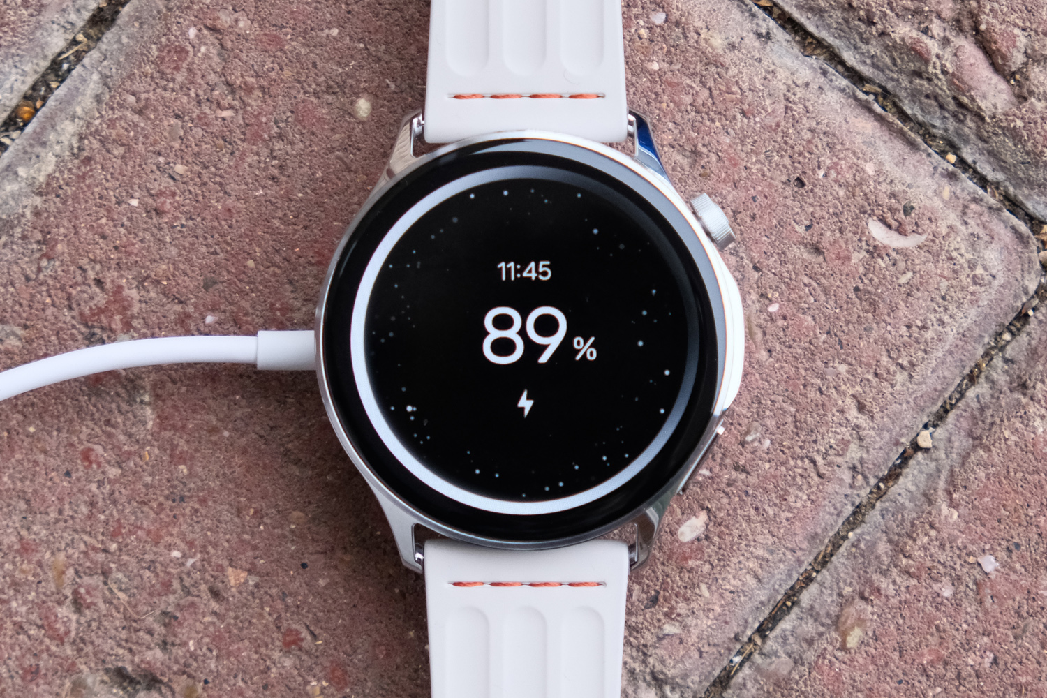 OnePlus Watch Lite review charging
