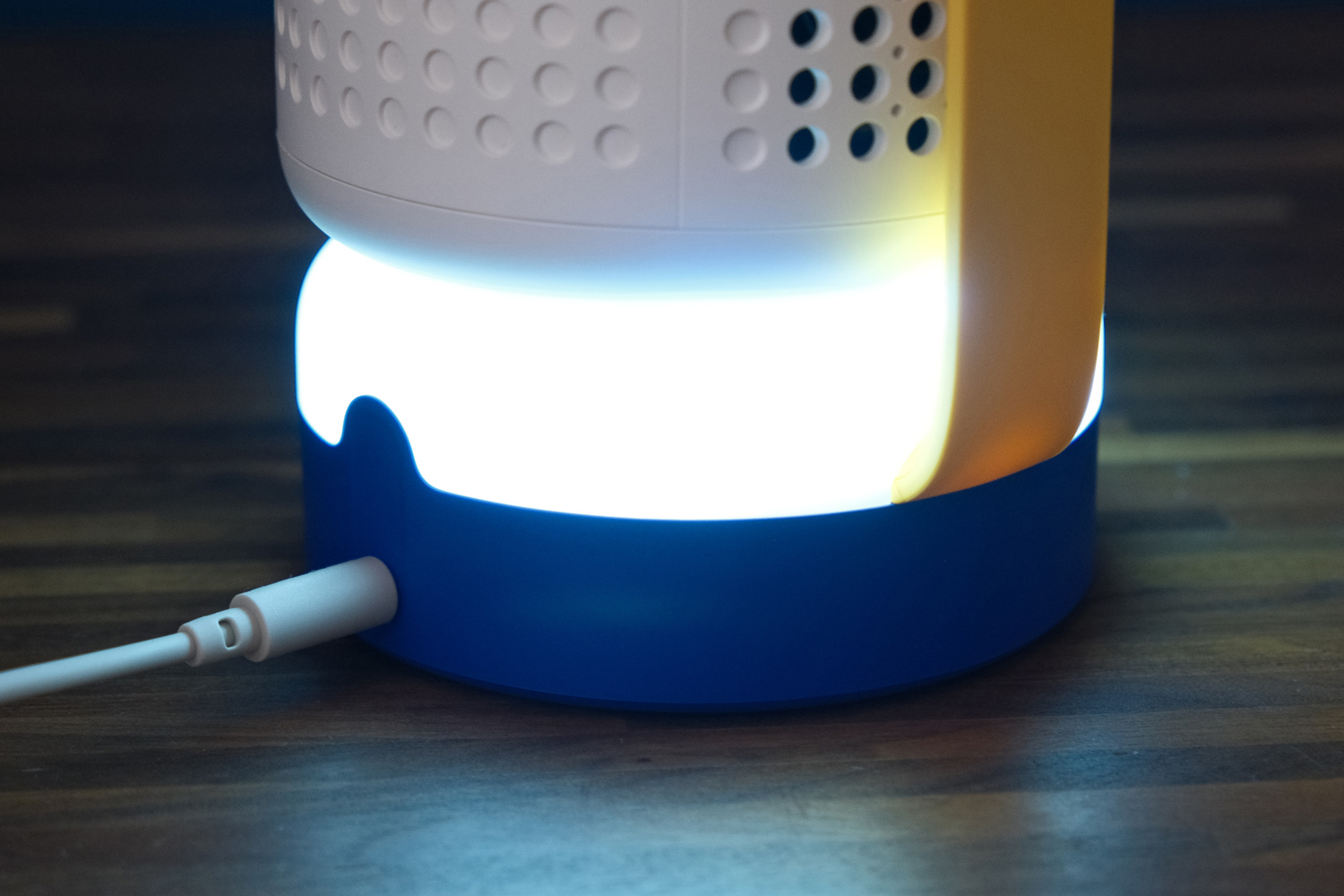 Xgimi Vibe One review power connector