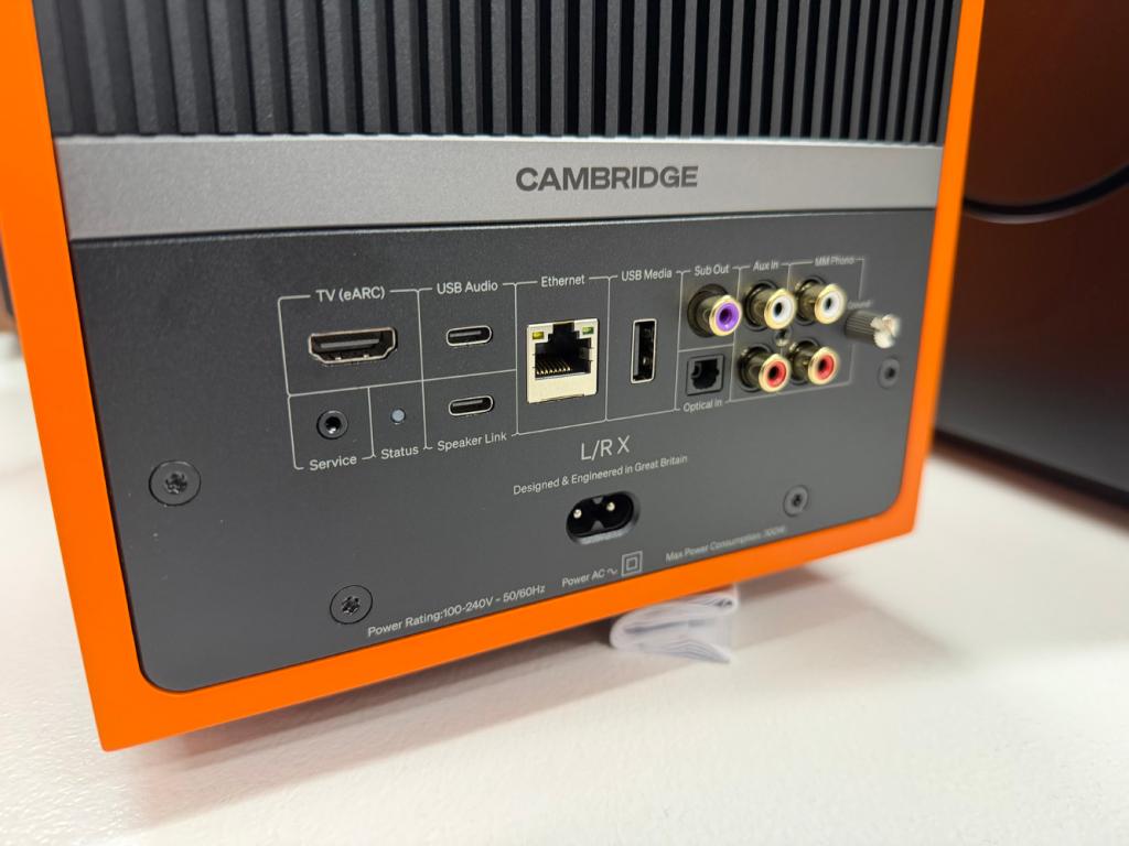 Cambridge Audio LR