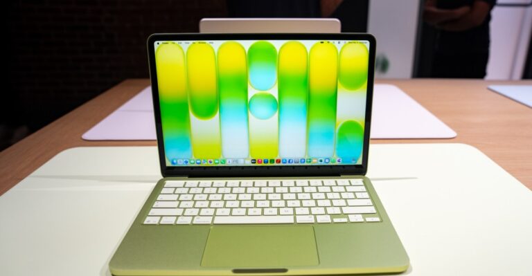 MacBook Neo: our initial hands-on impressions