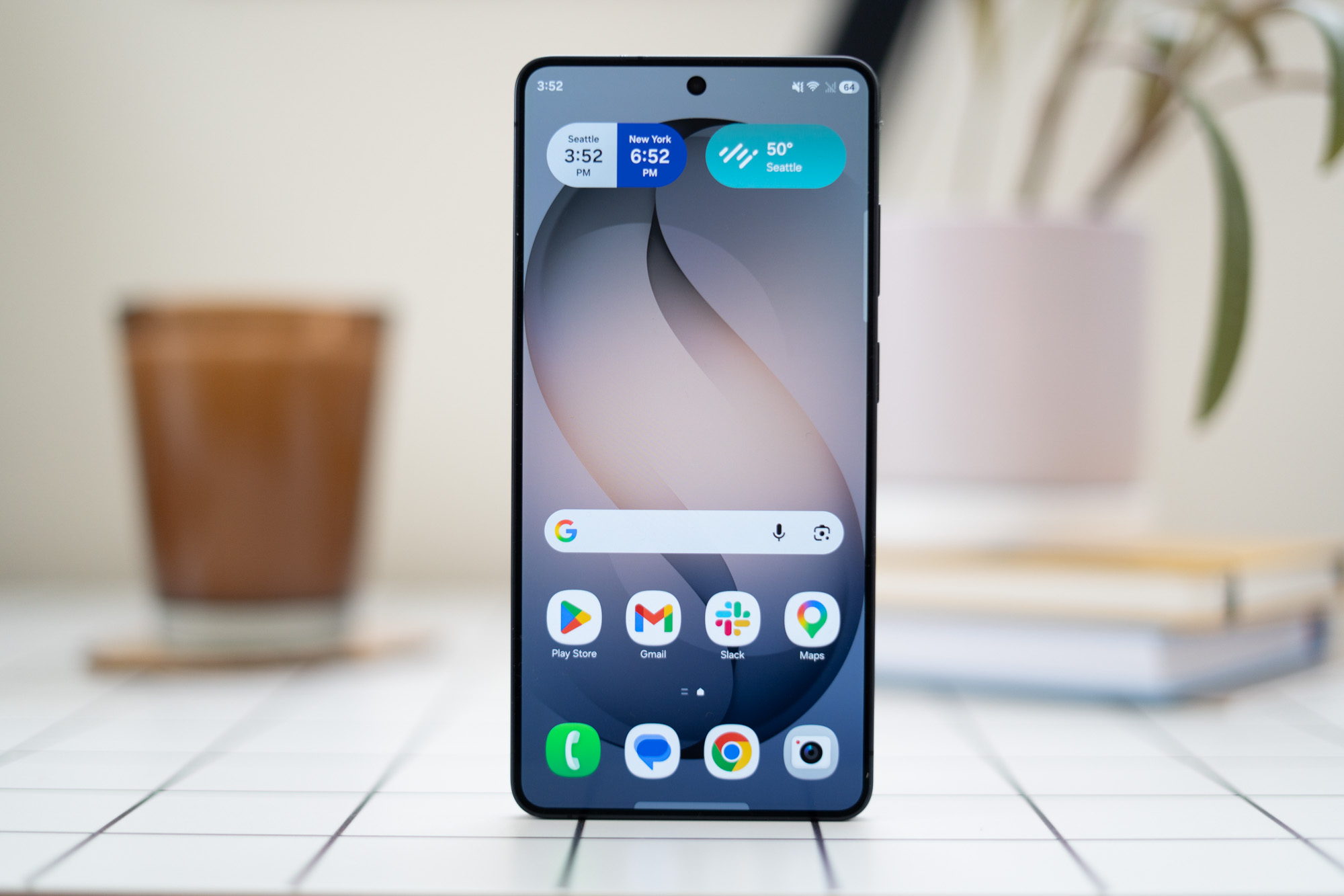 Samsung Galaxy S26 Ultra on a desk