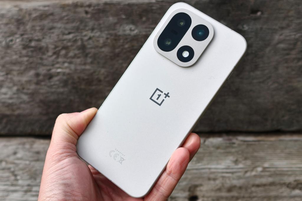 OnePlus 15 review in hand rear