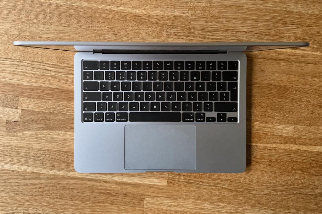 MacBook Air M5 keyboard from above