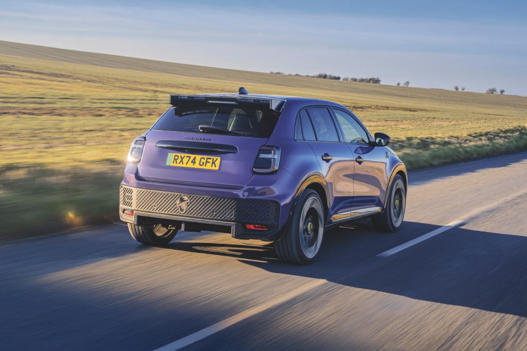 Abarth 600e drive tracking rear