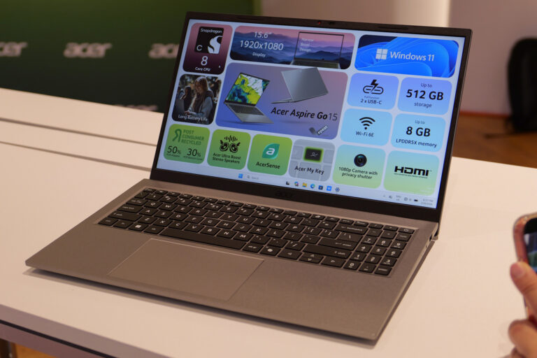 After an early look, the first Snapdragon C laptop needs more than a keen price to take on the MacBook Neo