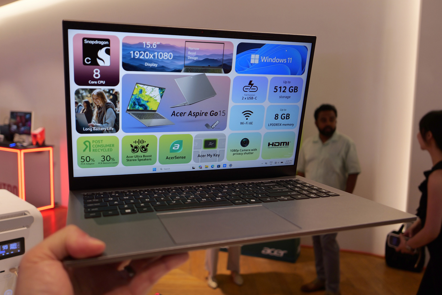 Acer Aspire Go 15 hands-on in hand
