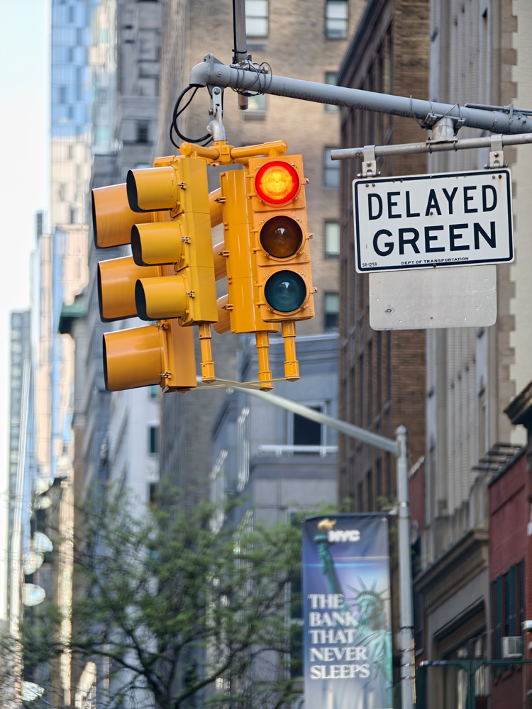 Oppo Hasselblad lens extender camera samples traffic light
