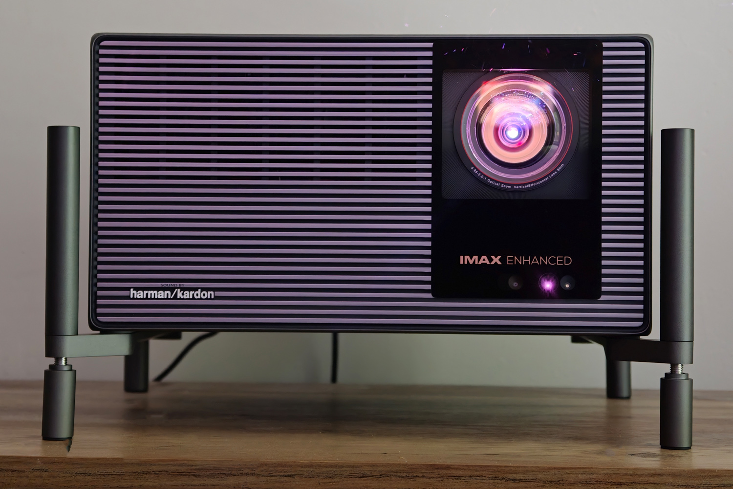 Xgimi Titan Noir Max review front