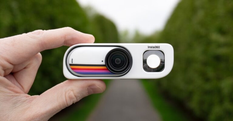 Insta360’s new viewfinder turns its tiny Go 3S into a retro camera.