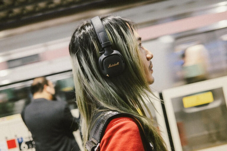 Marshall’s Milton A.N.C. headphones rock over 50 hours of noise-cancelling battery life