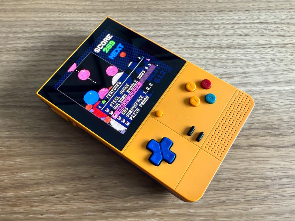 Retroid Pocket Classic running Pico-8