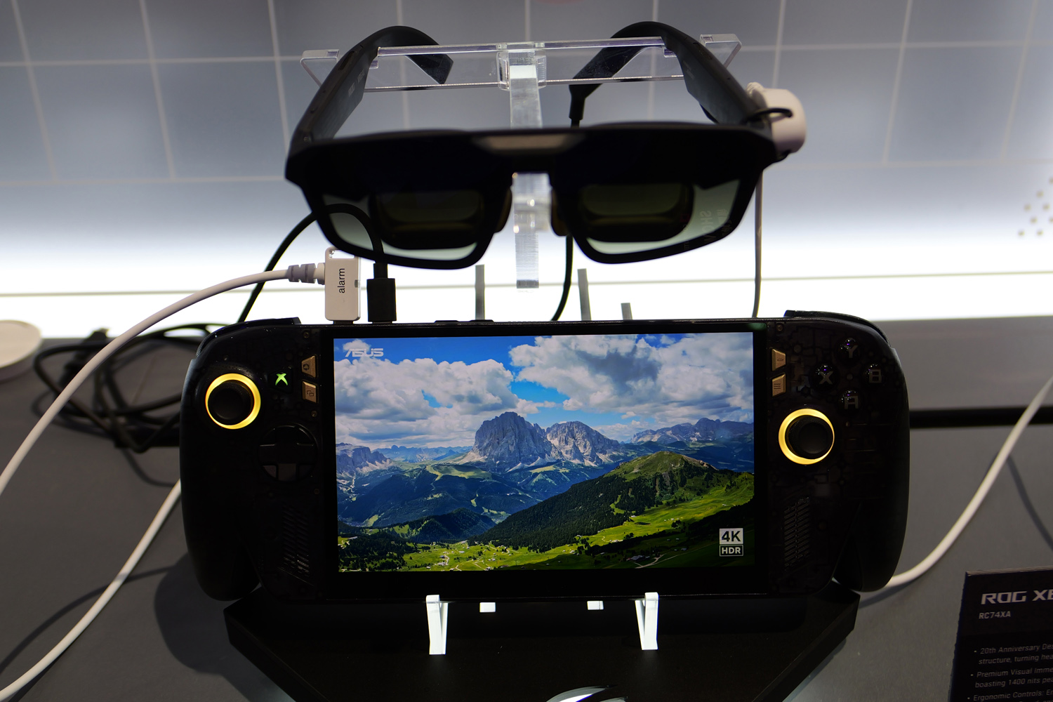 Asus Xbox ROG Ally x20 hands-on with glasses