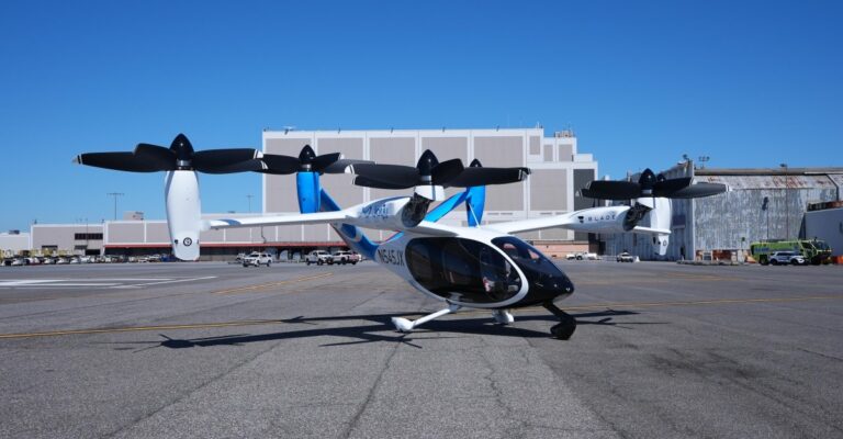 Electric air taxis are stuck in the courtroom