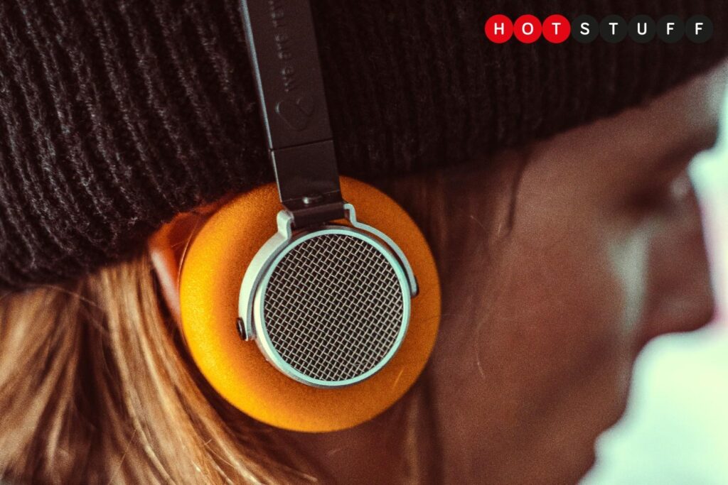 We Are Rewind EQ-002 Freddie headphones combine old-school looks with new-fashioned wireless tech